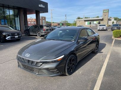 New 2026 Hyundai Elantra SEL