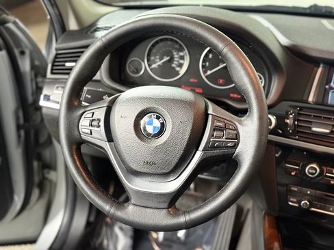 Used 2017 BMW X3 xDrive28i AWD/4WD image 12