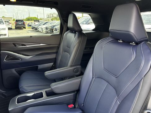 Certified 2026 INFINITI QX60 Sport w/ Dark Cargo Package AWD/4WD image 22