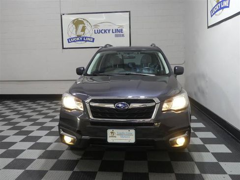 Used 2018 Subaru Forester 2.5i Premium AWD/4WD image 2