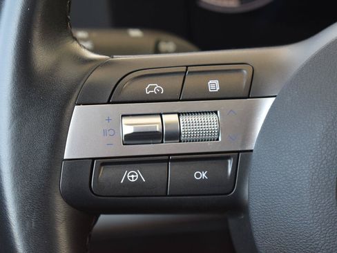 Used 2025 Hyundai Kona SEL AWD/4WD image 7
