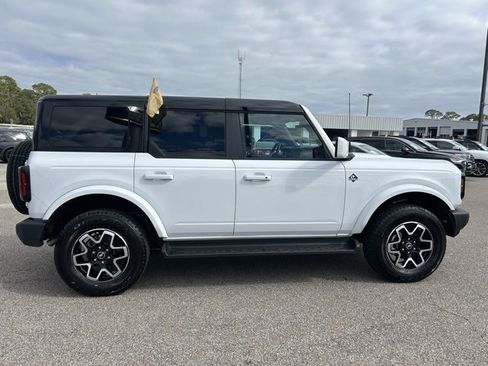 Certified 2025 Ford Bronco Outer Banks image 8