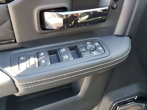 New 2026 RAM 3500 Limited image 28