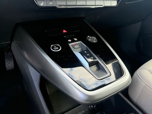 Used 2023 Audi Q4 e-tron Premium Plus image 27