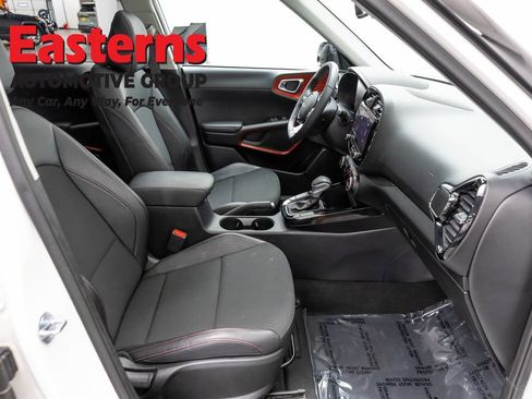 Used 2023 Kia Soul GT-Line FWD image 24