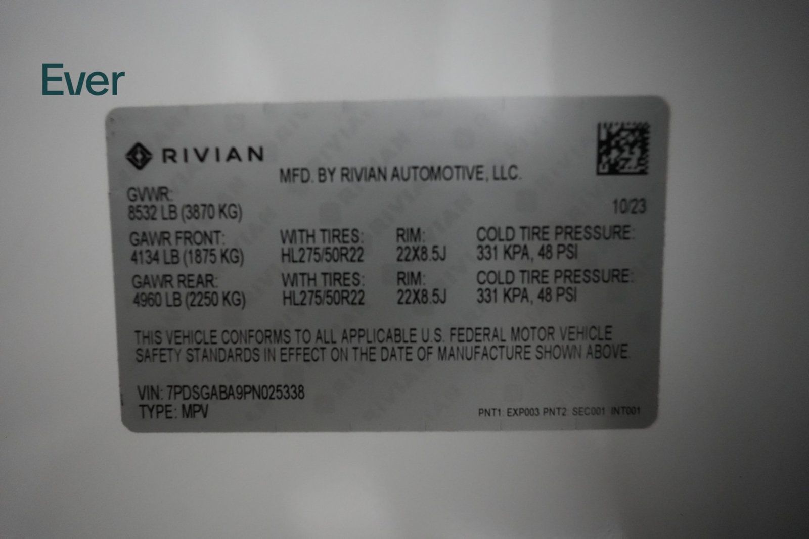 Used 2023 Rivian R1S Adventure Quad AWD/4WD image 32