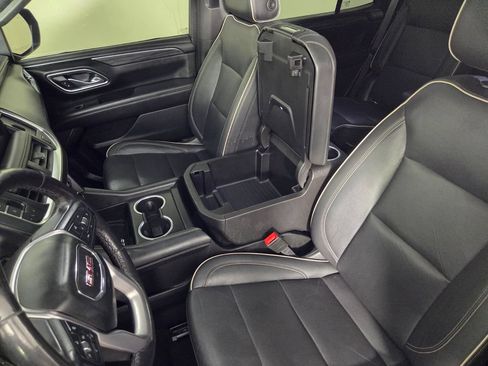 Used 2021 GMC Yukon SLT w/ SLT Premium Package RWD image 23