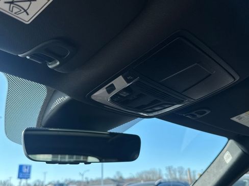 Used 2022 Acura MDX A-Spec image 31