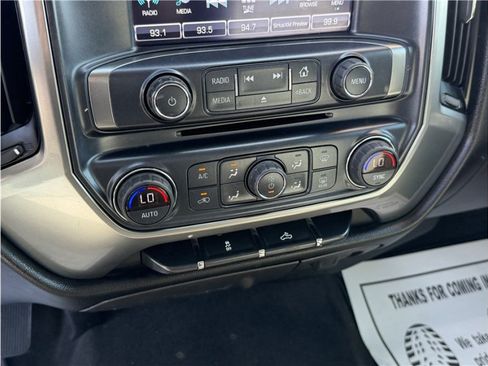Used 2018 Chevrolet Silverado 1500 LT w/ Texas Edition RWD image 39
