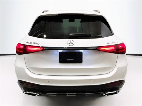 Certified 2024 Mercedes-Benz GLC 300 4MATIC image 6