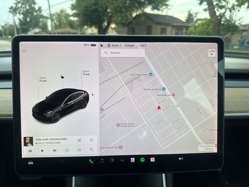 Used 2018 Tesla Model 3 Long Range image 12