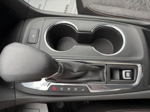 Used 2023 Chevrolet Equinox LT image 22