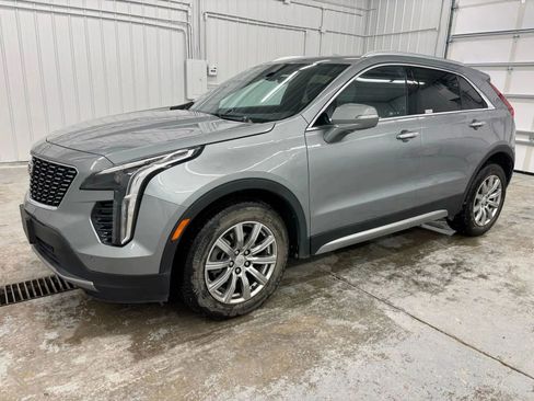 Used 2023 Cadillac XT4 Premium Luxury FWD image 13