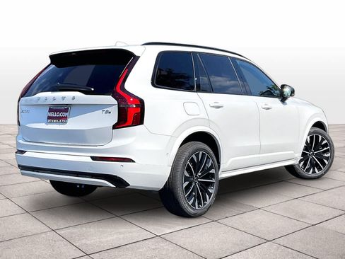 New 2026 Volvo XC90 T8 Ultra w/ Lounge Package AWD/4WD image 4
