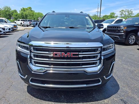Used 2023 GMC Acadia SLE w/ Driver Convenience Package AWD/4WD image 2