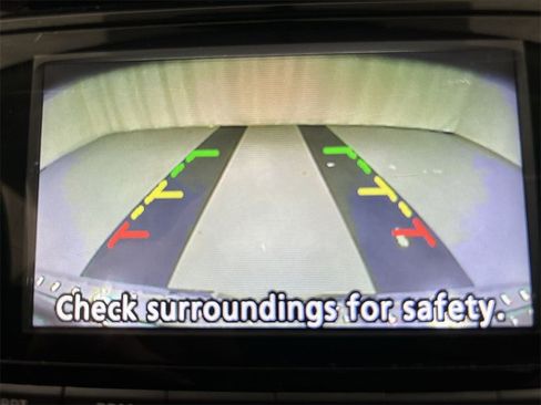 Used 2018 Nissan Rogue Sport S w/ S Appearance Package image 17