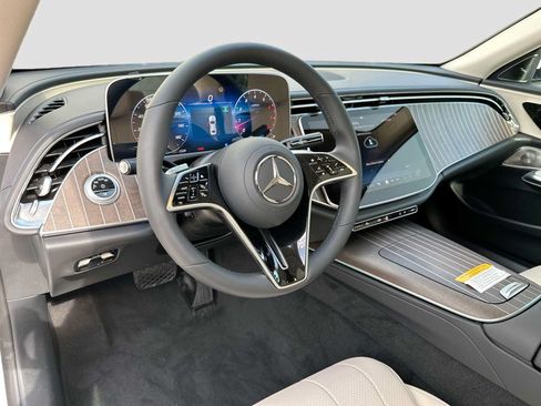 Used 2024 Mercedes-Benz E 450 4MATIC Sedan w/ Winter Package image 9