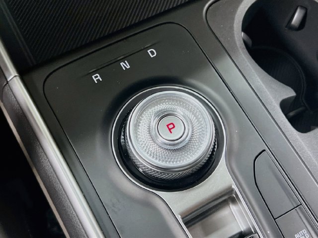 New 2027 Kia Carnival LXS FWD image 17