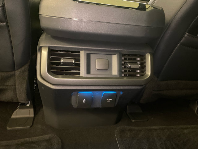 Used 2024 Ford F150 Lariat AWD/4WD image 35