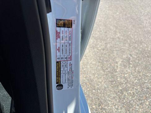Used 2025 Nissan Altima 2.5 SV FWD image 30