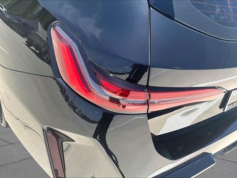 Used 2025 BMW M5 Touring AWD/4WD image 27