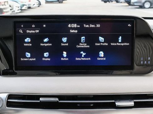 Used 2023 Hyundai Palisade Calligraphy image 15