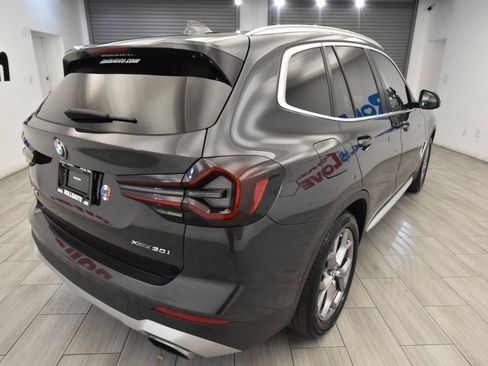 Used 2022 BMW X3 xDrive30i AWD/4WD image 5
