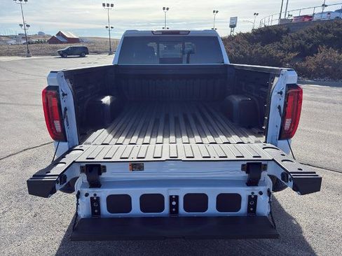 New 2026 GMC Sierra 1500 SLT w/ SLT Premium Plus Package image 14