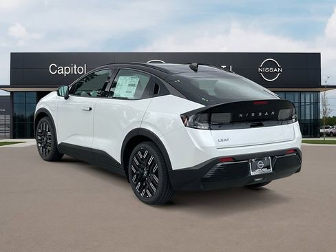 New 2026 Nissan Leaf Platinum+ w/ Cargo Package (Platinum+) image 7