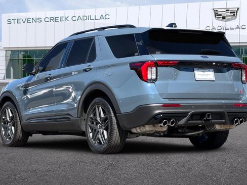 Used 2025 Ford Explorer ST w/ Sun And Sound Package AWD/4WD image 5