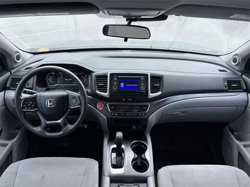 Used 2019 Honda Pilot LX image 16