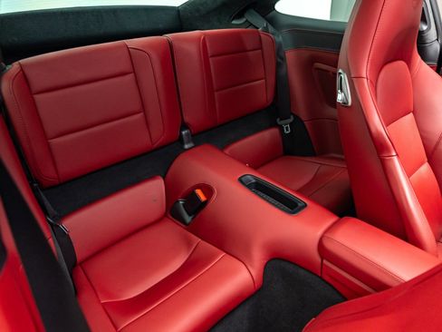 Used 2017 Porsche 911 Turbo S image 28