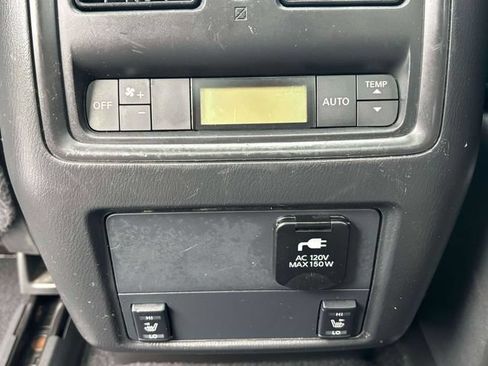 Used 2017 Nissan Pathfinder Platinum w/ Cargo Package AWD/4WD image 31