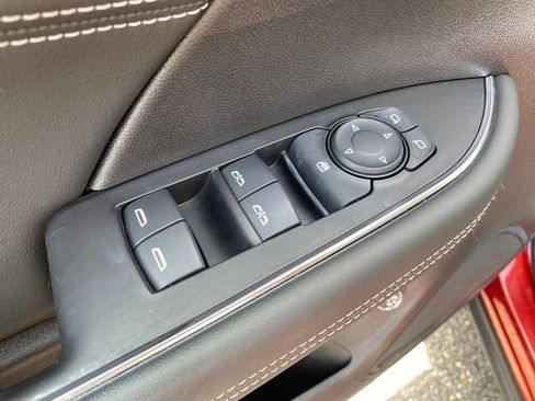 Certified 2023 Buick Envision Preferred w/ Sport Touring Package AWD/4WD image 17