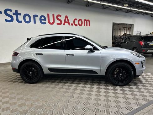 Used 2017 Porsche Macan S w/ Premium Package Plus AWD/4WD image 9