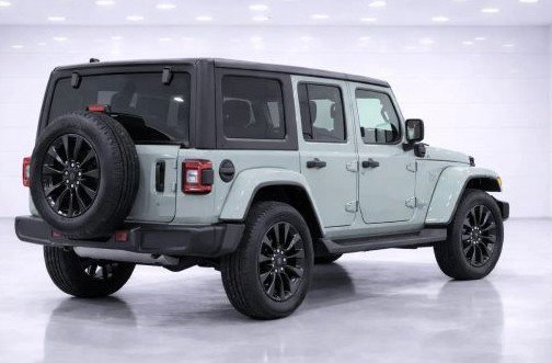 Used 2023 Jeep Wrangler Unlimited Sahara w/ Cold Weather Group AWD/4WD image 3
