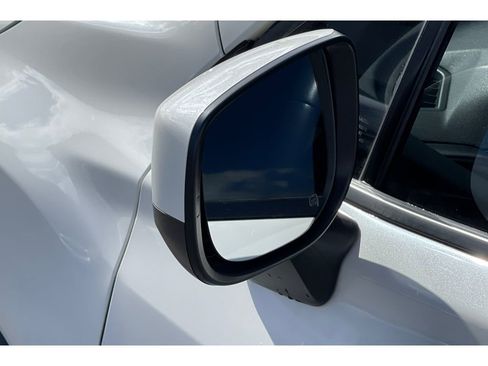 Used 2023 Subaru Forester Premium image 19