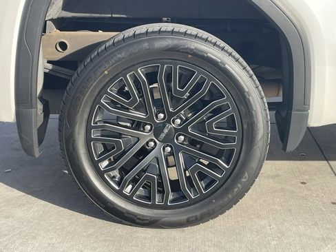 Used 2022 GMC Sierra 1500 Denali Ultimate image 6