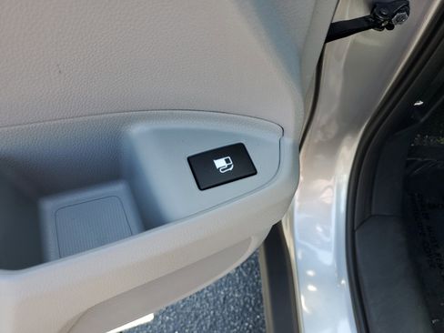 Used 2018 Honda Ridgeline RTL-E image 19