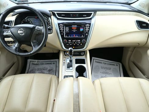 Used 2019 Nissan Murano SL image 16