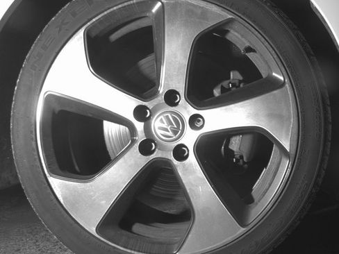 Used 2017 Volkswagen GTI S image 8