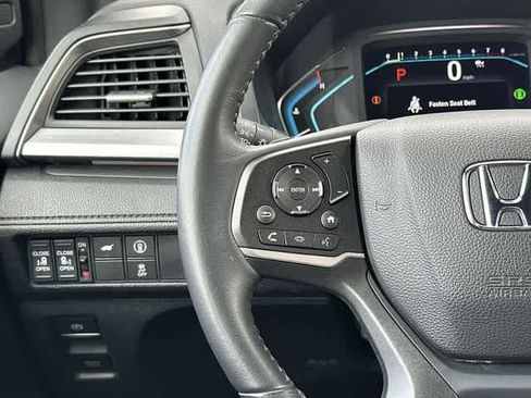 Used 2023 Honda Odyssey Sport image 9