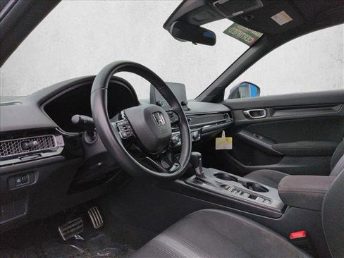 Used 2024 Honda Civic Sport image 10