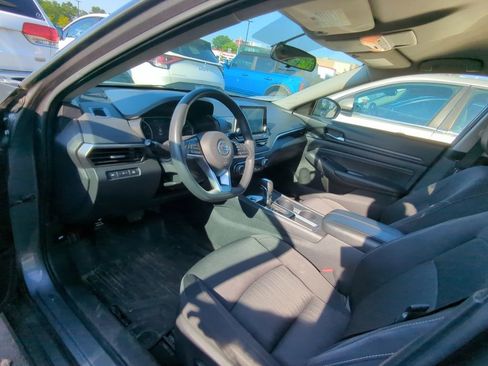 Used 2020 Nissan Altima 2.5 S FWD image 7