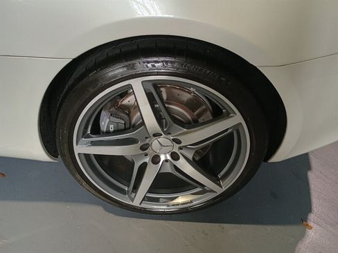 Used 2018 Mercedes-Benz AMG GT Roadster image 55