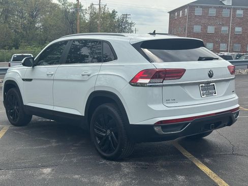 Used 2022 Volkswagen Atlas Cross Sport SE w/ Black Wheel Package AWD/4WD image 5