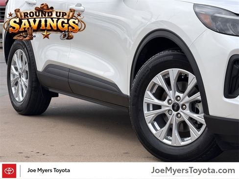 Used 2023 Ford Escape Active w/ Tech Pack #2 image 12