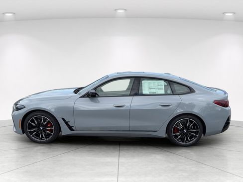 New 2026 BMW M440i w/ Premium Package RWD image 7