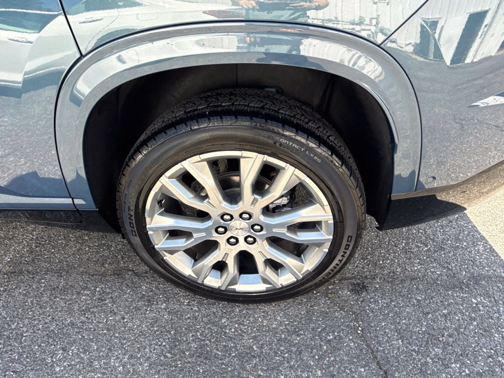 Used 2026 GMC Acadia Denali w/ Super Cruise Package AWD/4WD image 6