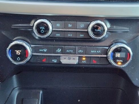 Used 2021 Ford F150 XLT w/ Equipment Group 302A High image 17